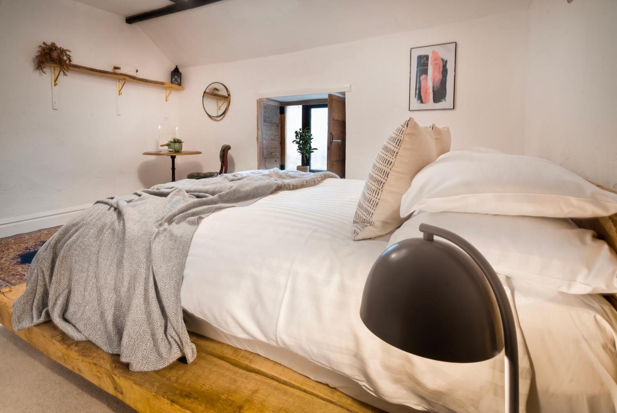 The Gilpin Farmhouse, Lake District Getaway Levens ภายนอก รูปภาพ