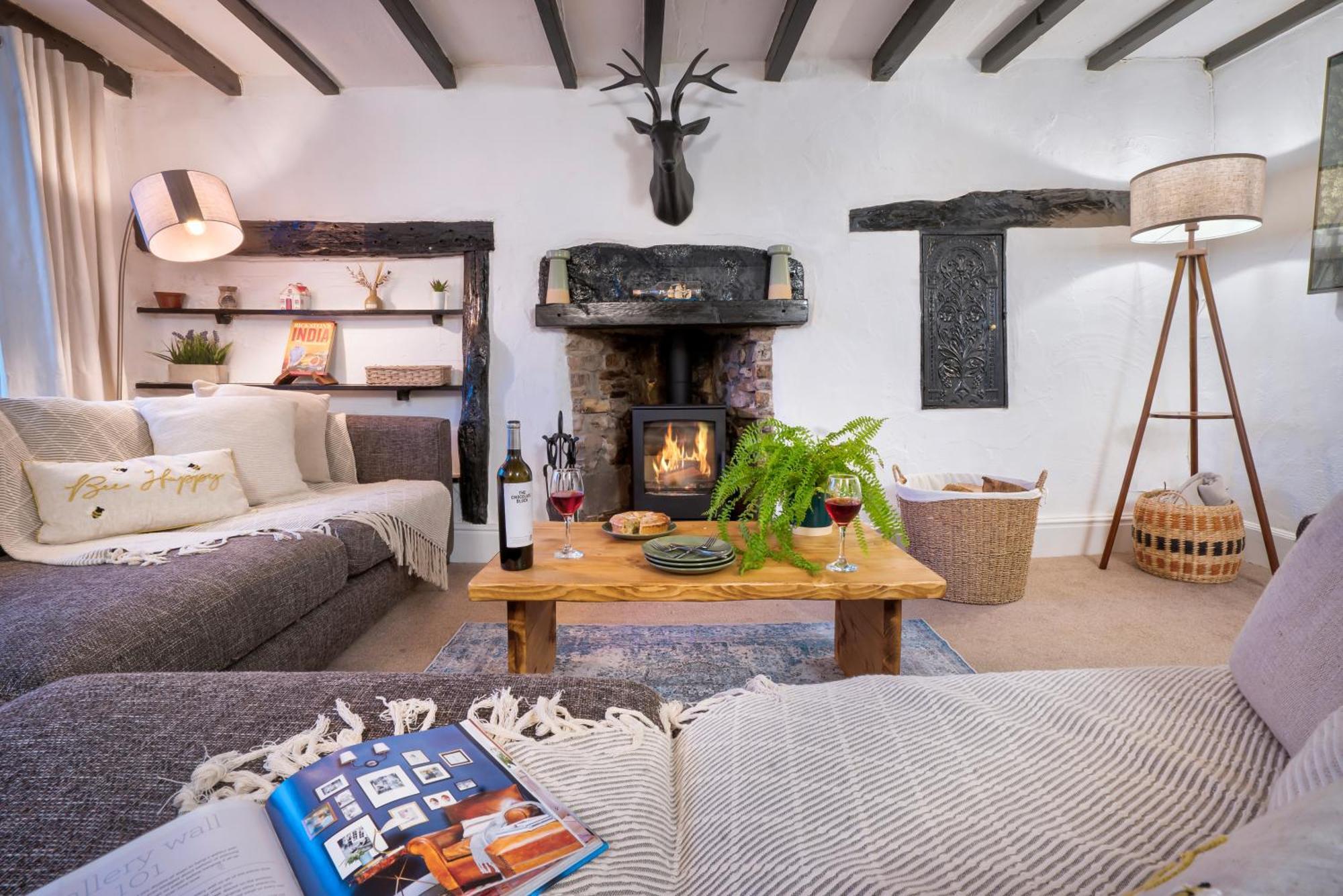 The Gilpin Farmhouse, Lake District Getaway Levens ภายนอก รูปภาพ